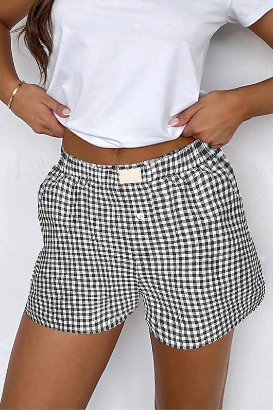 High Waisted Plaid Shorts Black Bottom